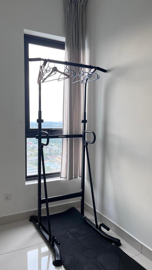 Fully Furnished Studio Unit. Sungai Buloh Exteriér fotografie